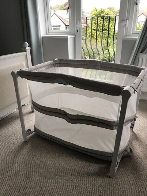 zip and go travel cot